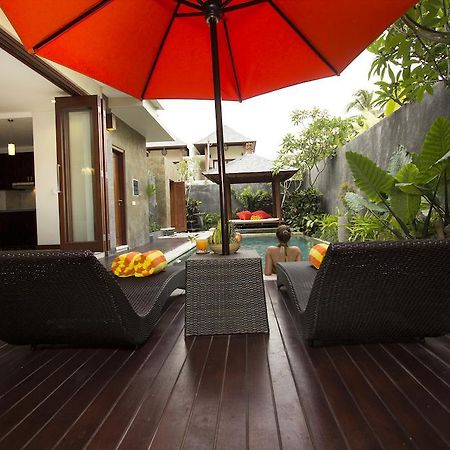 Aksata Villas Canggu Exterior photo