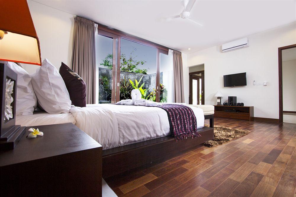 Aksata Villas Canggu Exterior photo