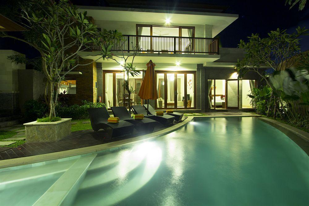 Aksata Villas Canggu Exterior photo